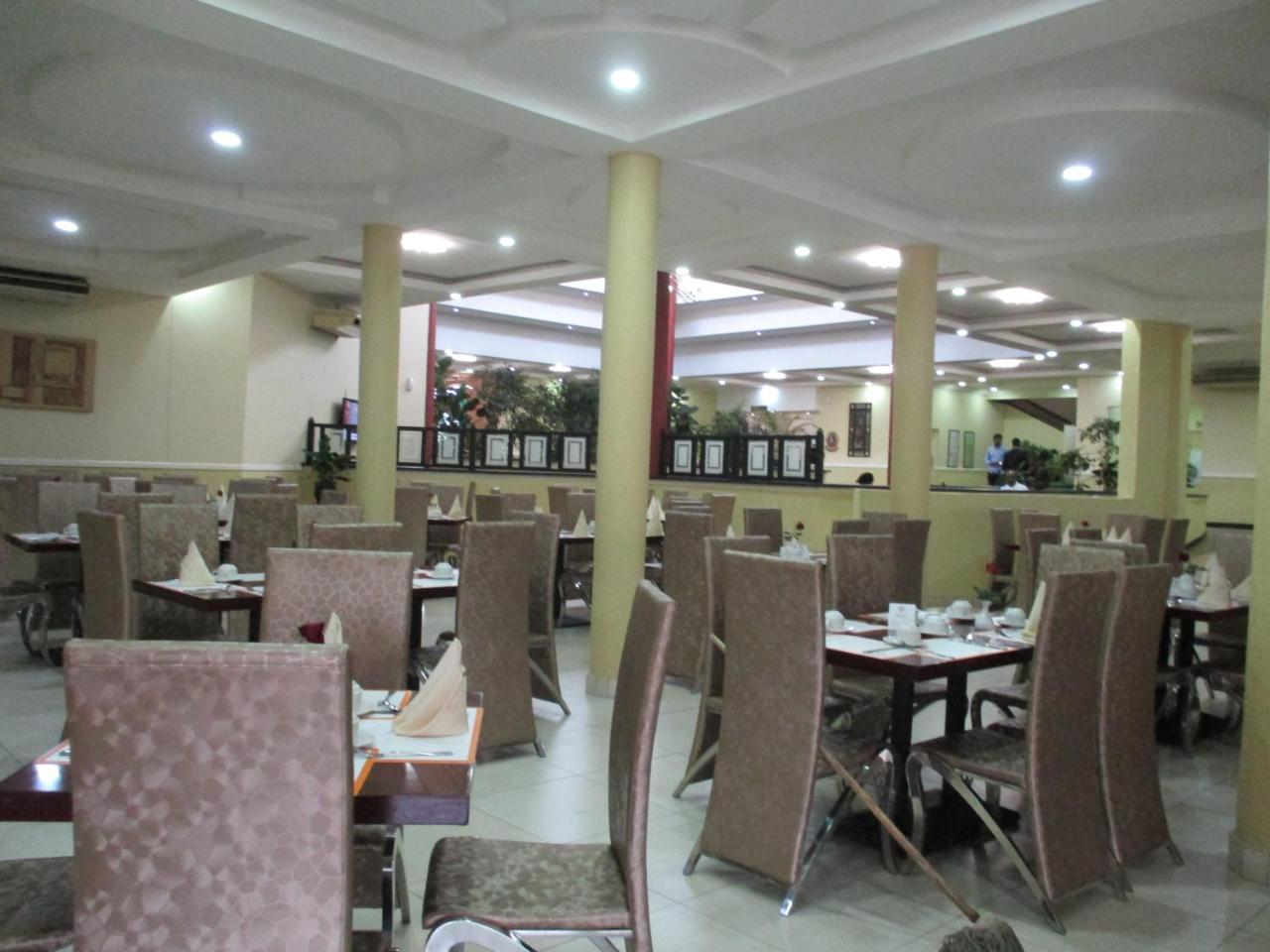 Crossroads Hotel Lilongwe Luaran gambar